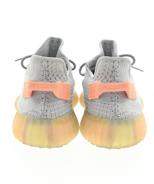 adidas รองเท้าผ้าใบ