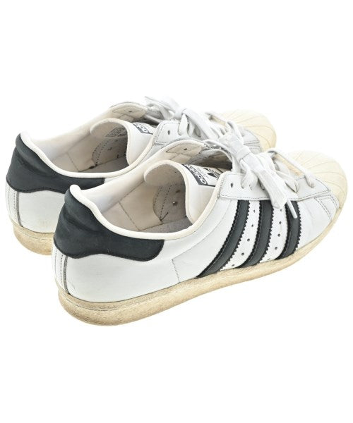 adidas รองเท้าผ้าใบ