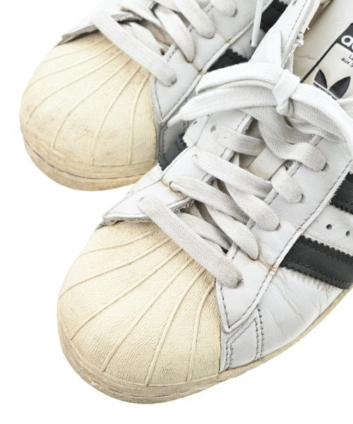 adidas รองเท้าผ้าใบ