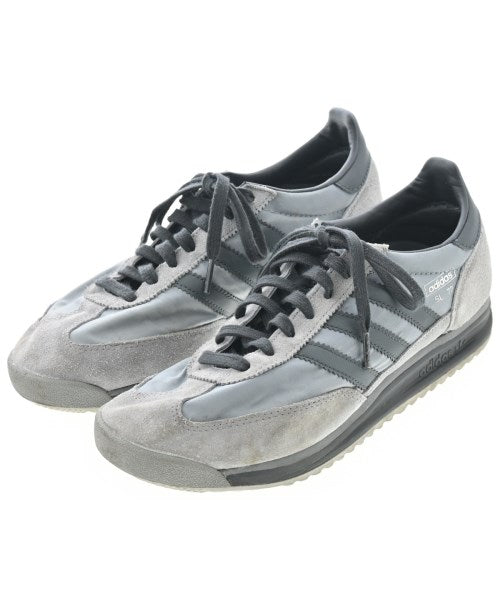 adidas รองเท้าผ้าใบ