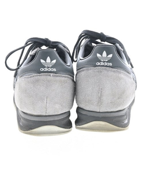 adidas รองเท้าผ้าใบ