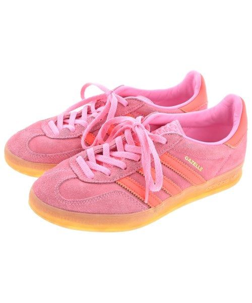 adidas รองเท้าผ้าใบ