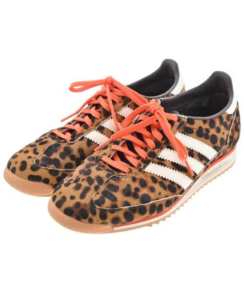 adidas รองเท้าผ้าใบ
