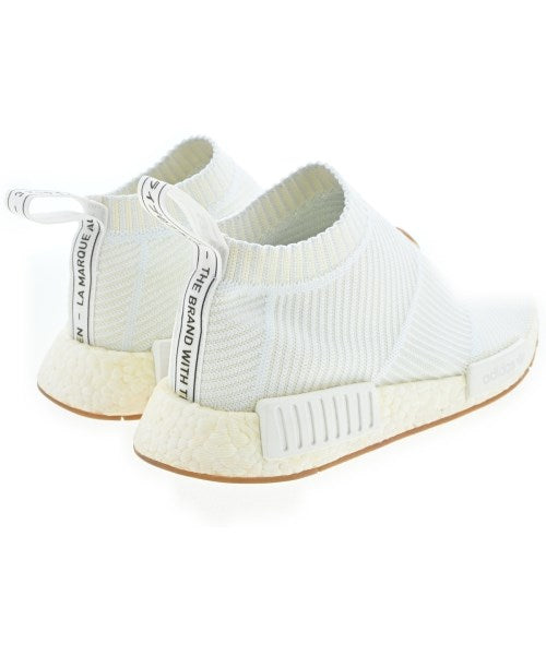 adidas รองเท้าผ้าใบ