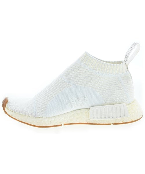 adidas รองเท้าผ้าใบ