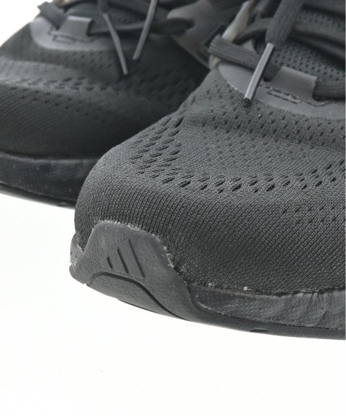 adidas รองเท้าผ้าใบ