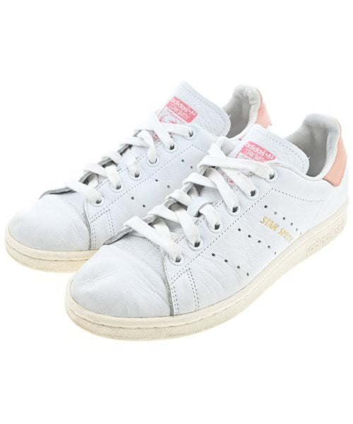adidas รองเท้าผ้าใบ