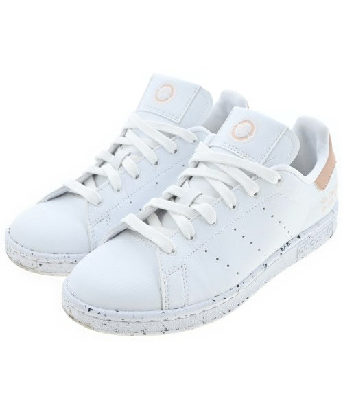adidas รองเท้าผ้าใบ