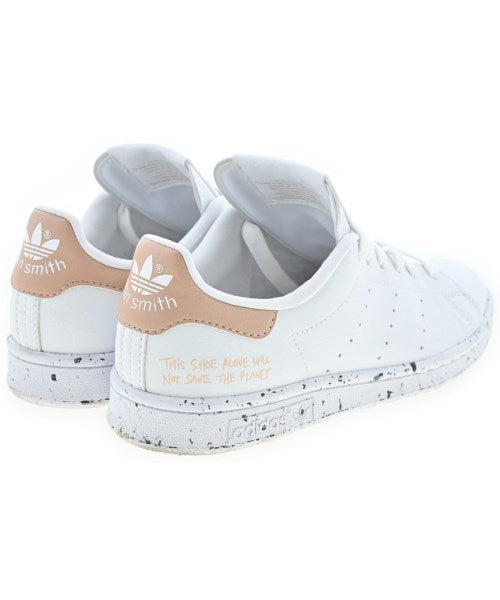 adidas รองเท้าผ้าใบ