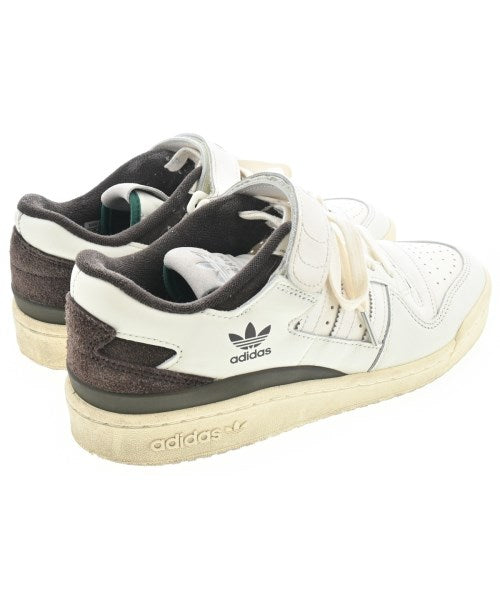 adidas รองเท้าผ้าใบ
