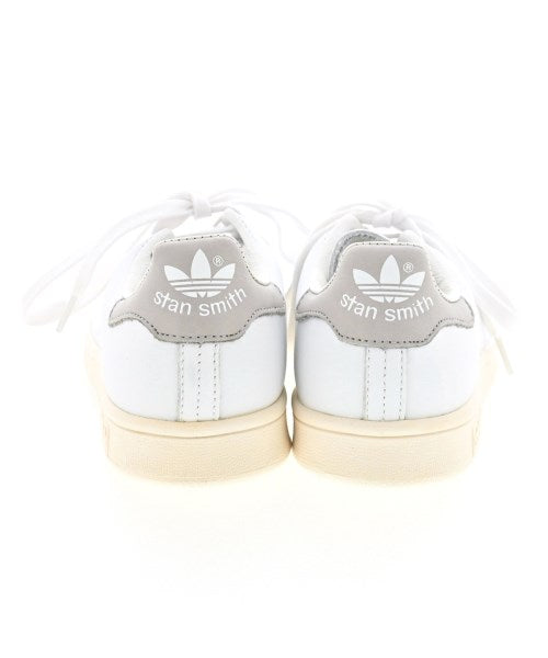 adidas รองเท้าผ้าใบ