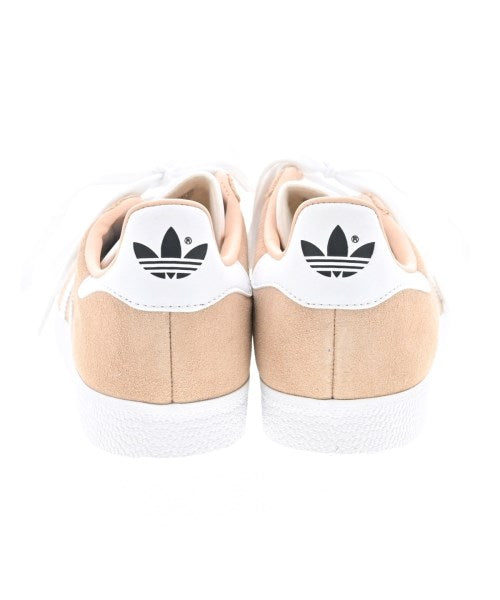 adidas รองเท้าผ้าใบ