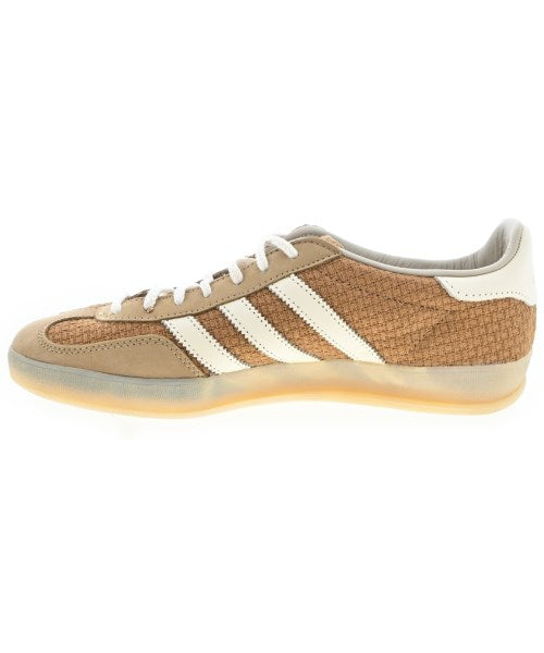 adidas รองเท้าผ้าใบ