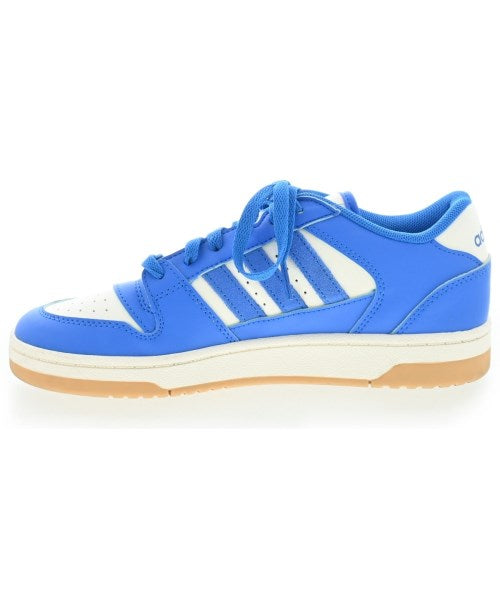 adidas รองเท้าผ้าใบ
