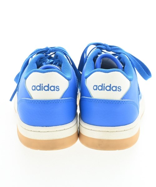 adidas รองเท้าผ้าใบ