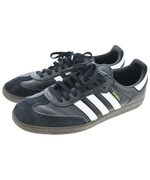 adidas รองเท้าผ้าใบ