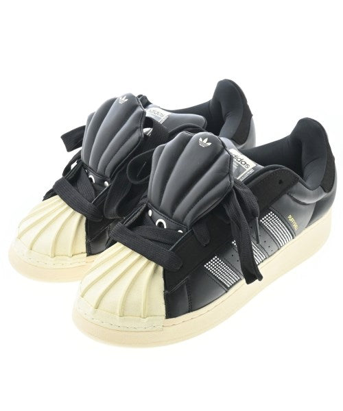 adidas รองเท้าผ้าใบ