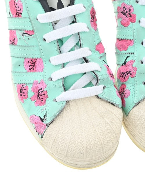 adidas รองเท้าผ้าใบ