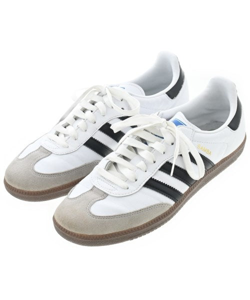 adidas รองเท้าผ้าใบ