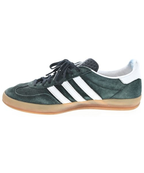 adidas รองเท้าผ้าใบ