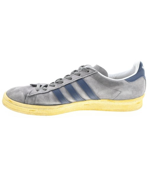adidas รองเท้าผ้าใบ
