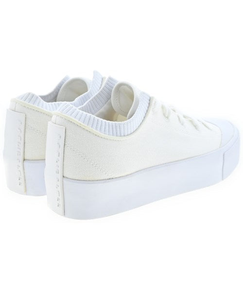 adidas รองเท้าผ้าใบ