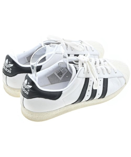 adidas รองเท้าผ้าใบ