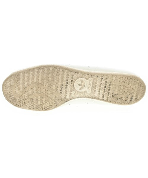 adidas รองเท้าผ้าใบ