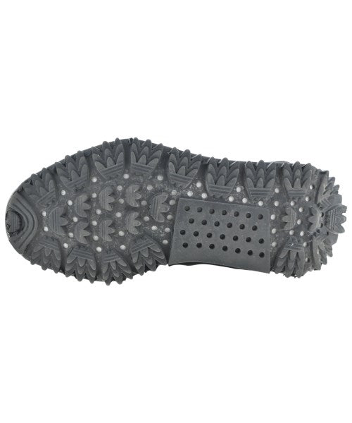 adidas รองเท้าผ้าใบ