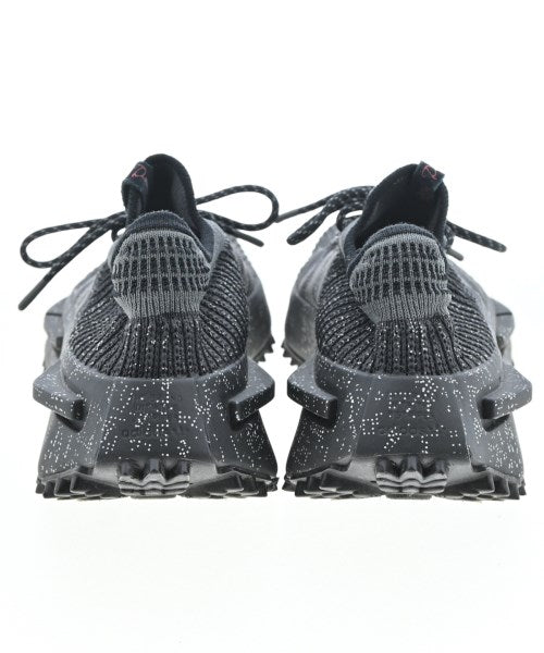 adidas รองเท้าผ้าใบ