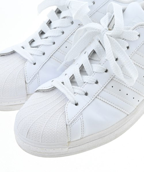 adidas รองเท้าผ้าใบ