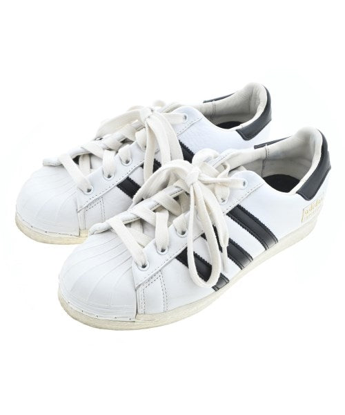 adidas รองเท้าผ้าใบ