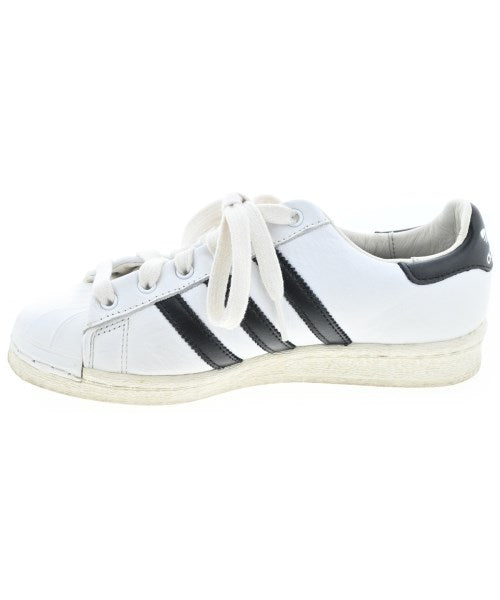 adidas รองเท้าผ้าใบ