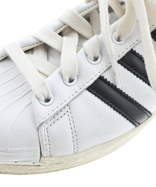 adidas รองเท้าผ้าใบ