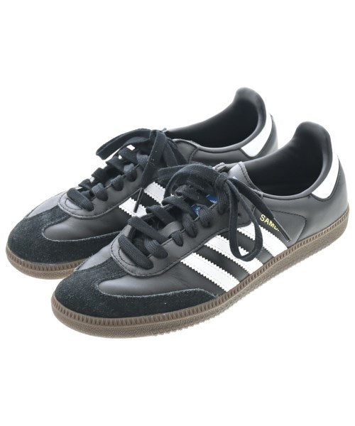 adidas รองเท้าผ้าใบ