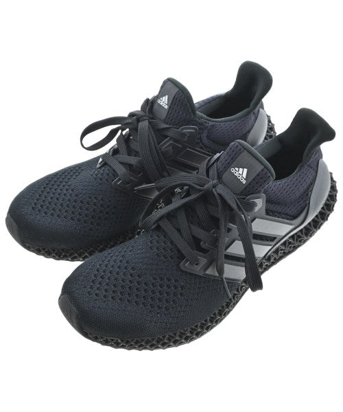 adidas รองเท้าผ้าใบ
