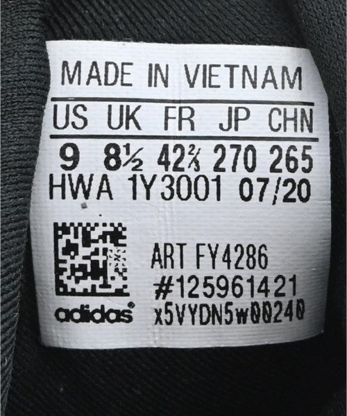 adidas รองเท้าผ้าใบ
