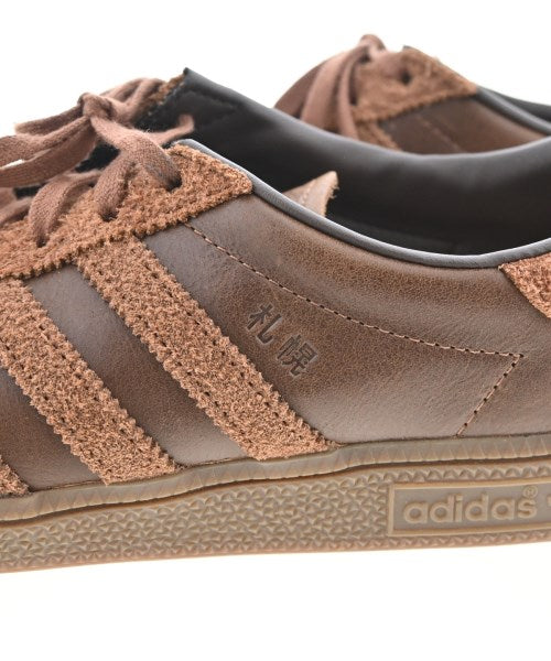 adidas รองเท้าผ้าใบ