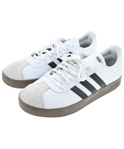 adidas รองเท้าผ้าใบ