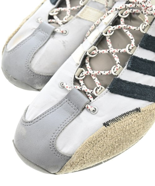 adidas รองเท้าผ้าใบ