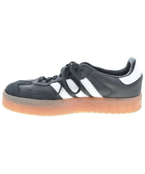 adidas รองเท้าผ้าใบ