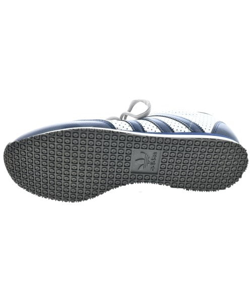 adidas รองเท้าผ้าใบ
