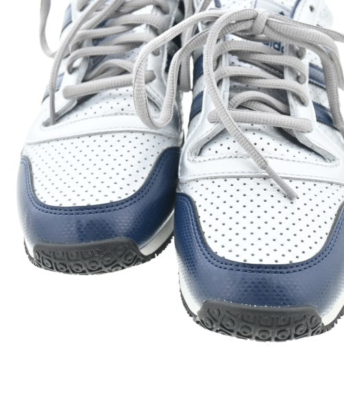 adidas รองเท้าผ้าใบ