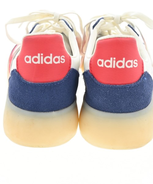 adidas รองเท้าผ้าใบ