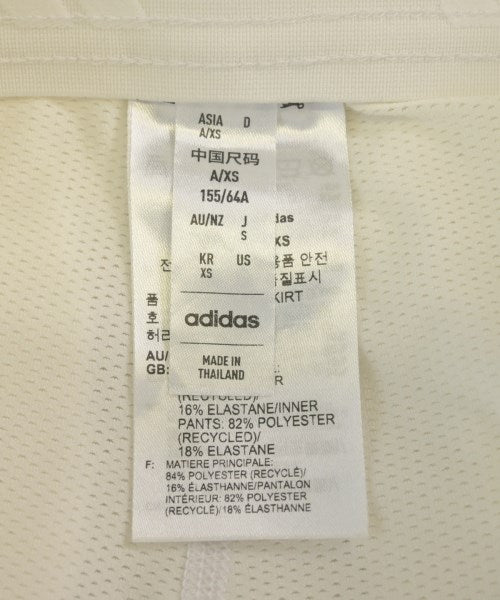 adidas กระโปรงสั้น