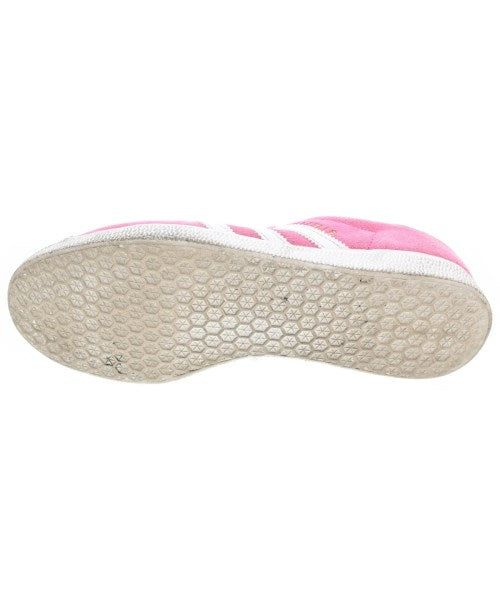 adidas รองเท้าผ้าใบ