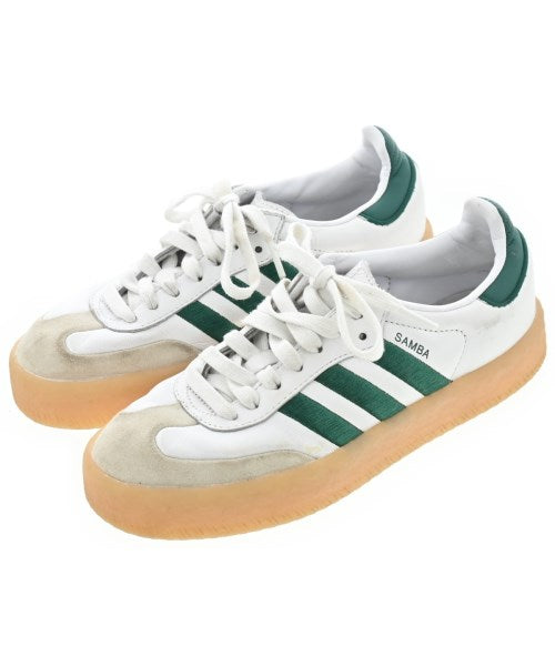 adidas รองเท้าผ้าใบ