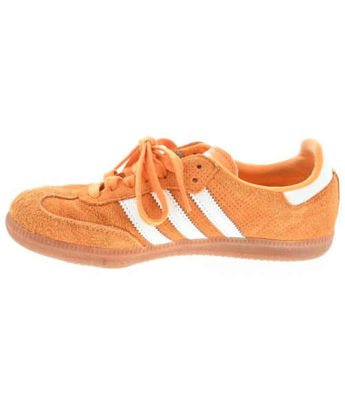 adidas รองเท้าผ้าใบ