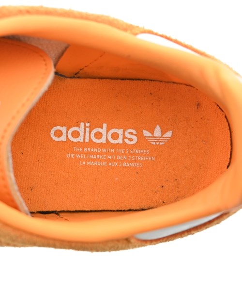 adidas รองเท้าผ้าใบ