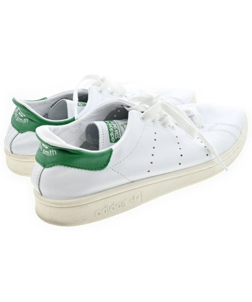 adidas รองเท้าผ้าใบ